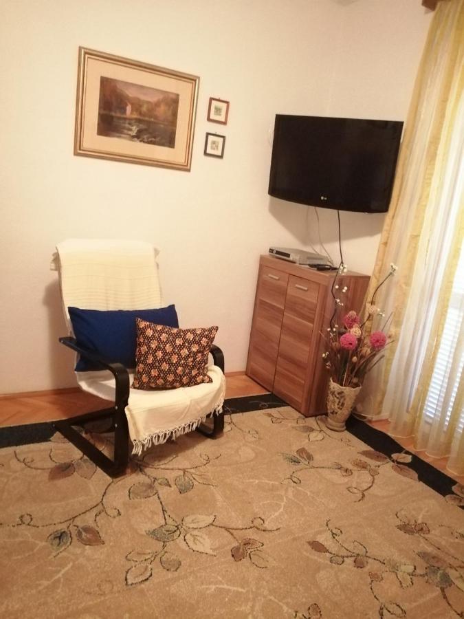 Apartman Mira Apartment Baska  Bagian luar foto